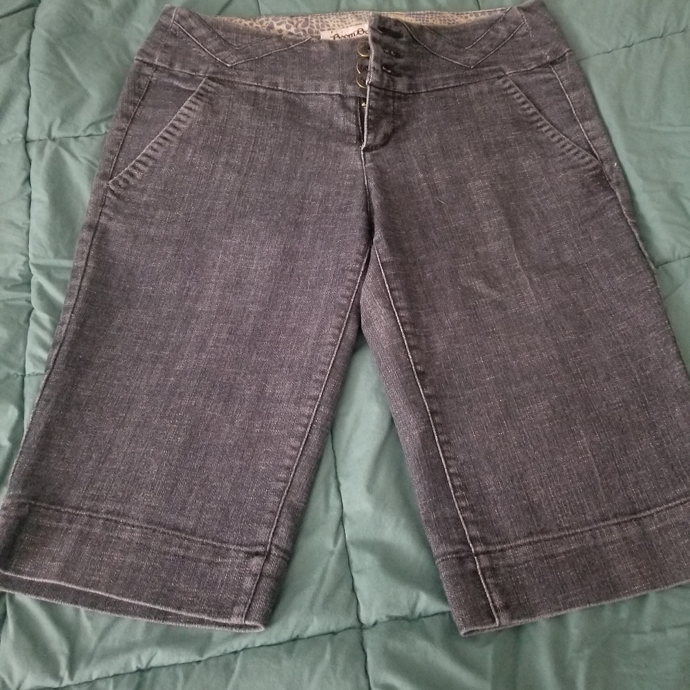 Cute pair of Boom Boom knee length jeans